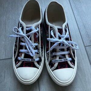 Christian Dior Red and White floral Sneakers - authentic - size 39.5